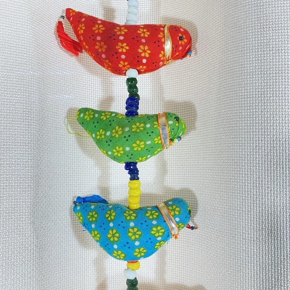 VTG Prosperity Birds Large 54